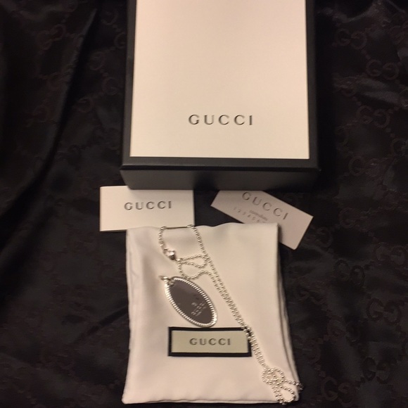 gucci tag